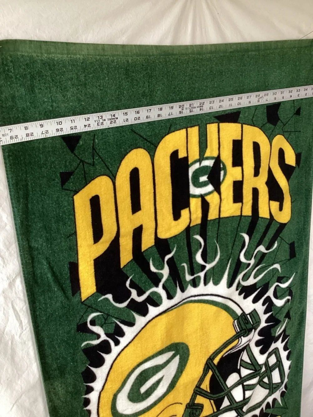 Vintage 1998 Green Bay packers NFL large beach towel football